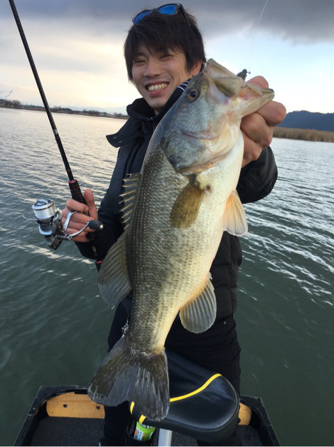 o0480064113837228366