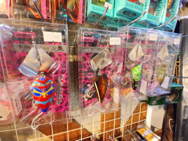 o1080081014316085625